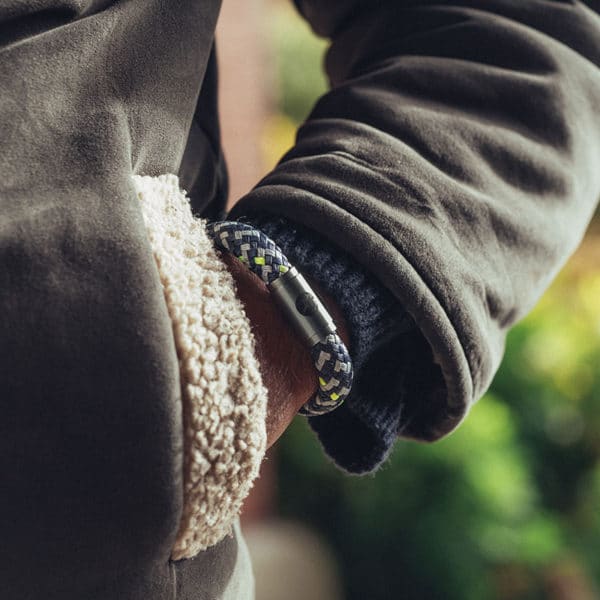 Man wearing chunky rope bracelet