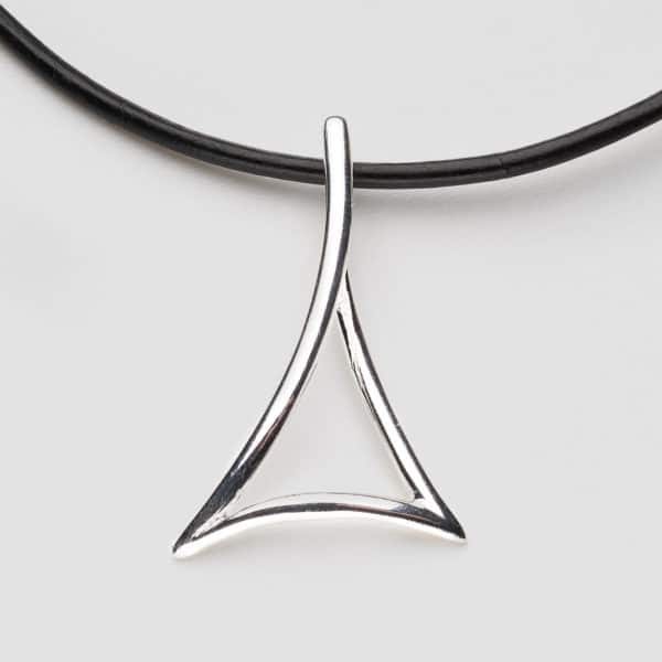 Silver pendant leather necklace